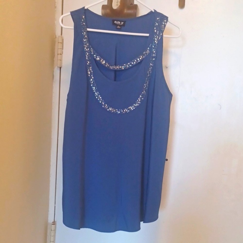 Woman's Top